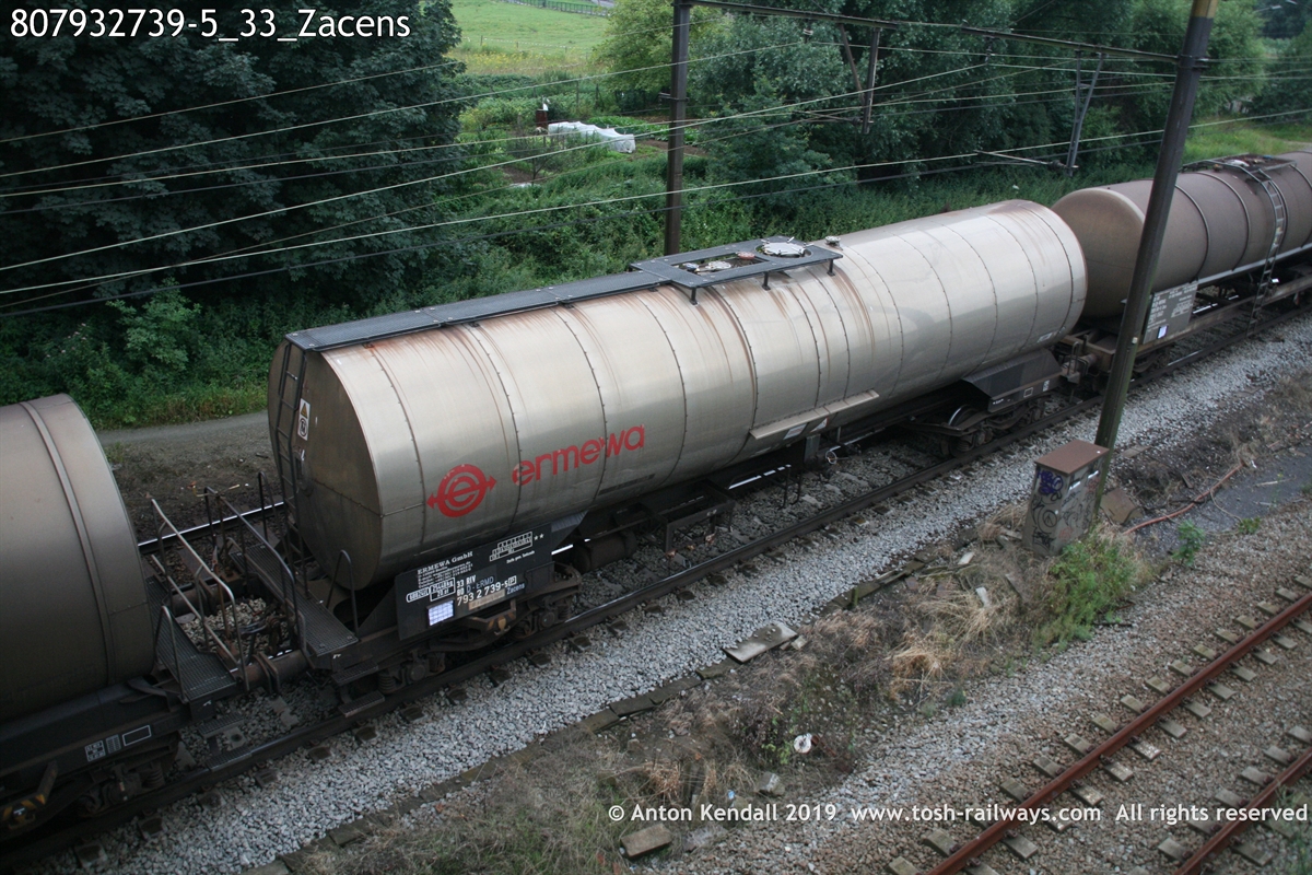807932739-5_33_Zacens.jpg